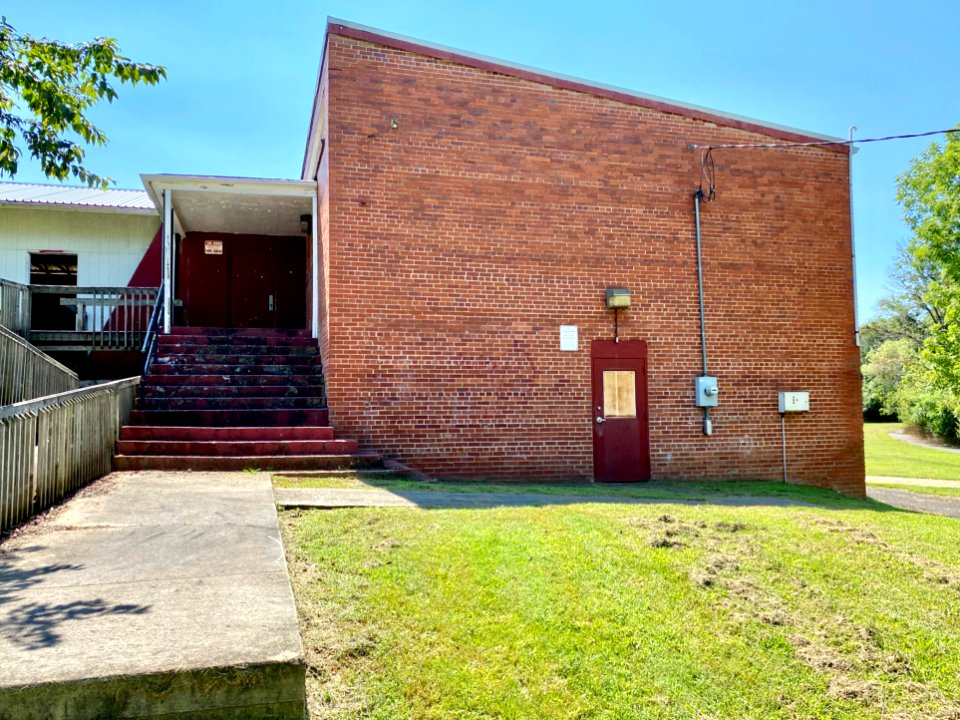 Walnut Community Center (Walnut School Annex), School Road… 
