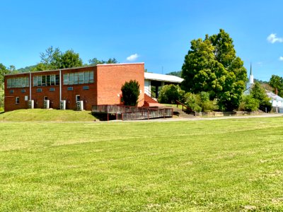 Walnut Community Center (Walnut School Annex), School Road… 