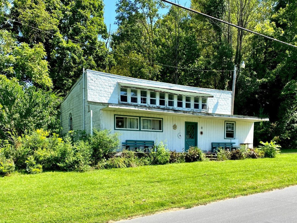 Walnut Drive, Walnut, NC 