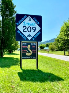 Dave’s 209 Cafe Sign, Old Spring Creek School, Spring Cree… 