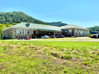 Old Spring Creek School, Spring Creek, NC 
