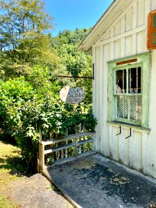 Pink J. Plemmons Grocery and Feed Store, North Carolina St… 