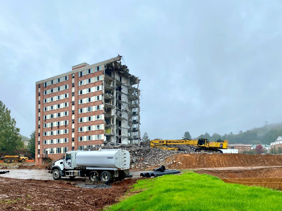 Edyth Walker Residence Hall Demolition, Western Carolina U… 