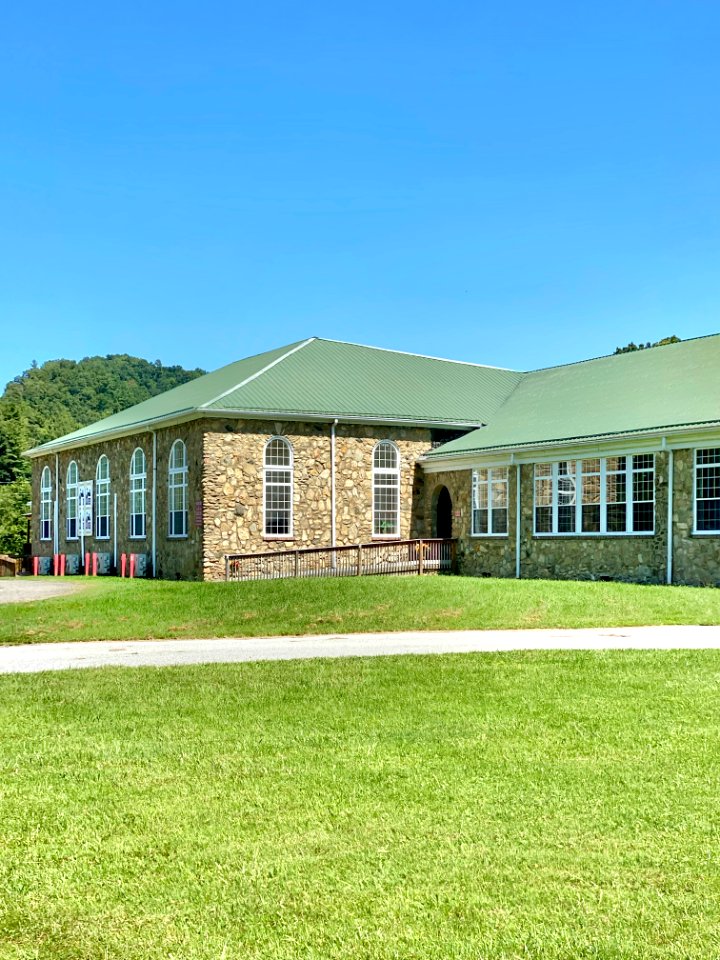 Old Spring Creek School, Spring Creek, NC 