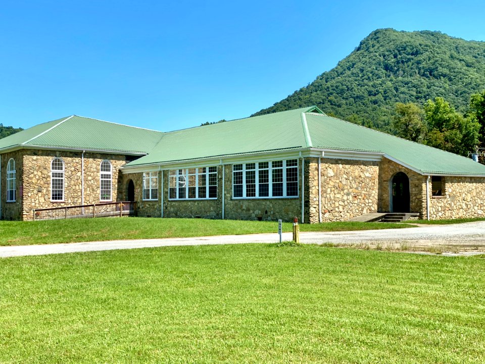 Old Spring Creek School, Spring Creek, NC 