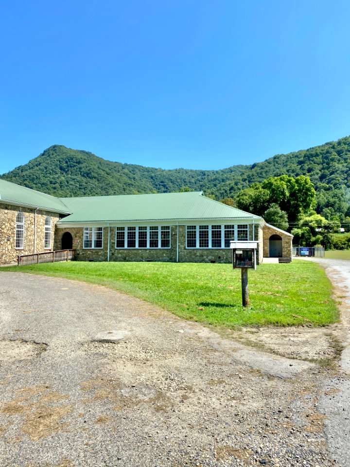 Old Spring Creek School, Spring Creek, NC 