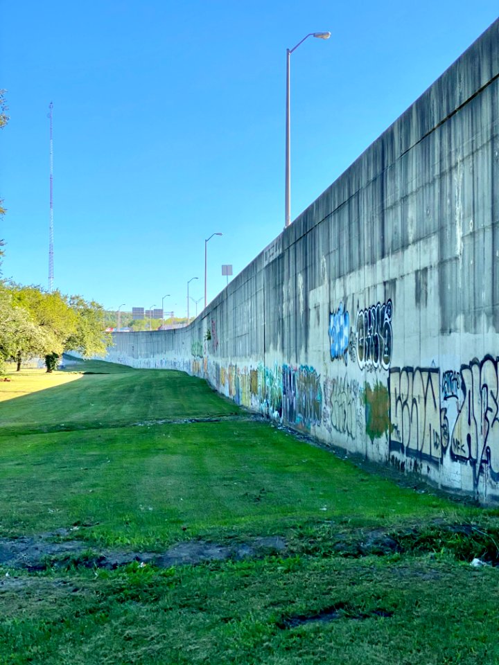 Interstate Retaining Wall, Goebel Park, Mainstrasse Villag… 
