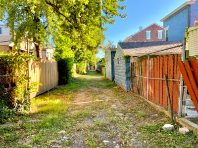 Bakewell Street Alley, Mainstrasse Village, Covington, KY 
