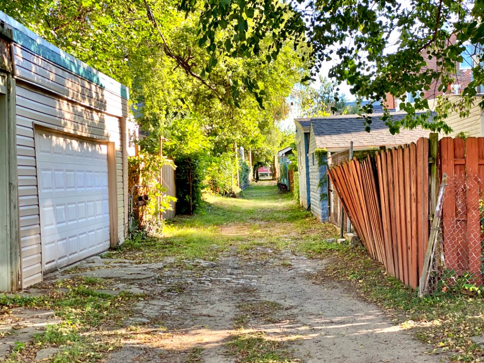 Bakewell Street Alley, Mainstrasse Village, Covington, KY 