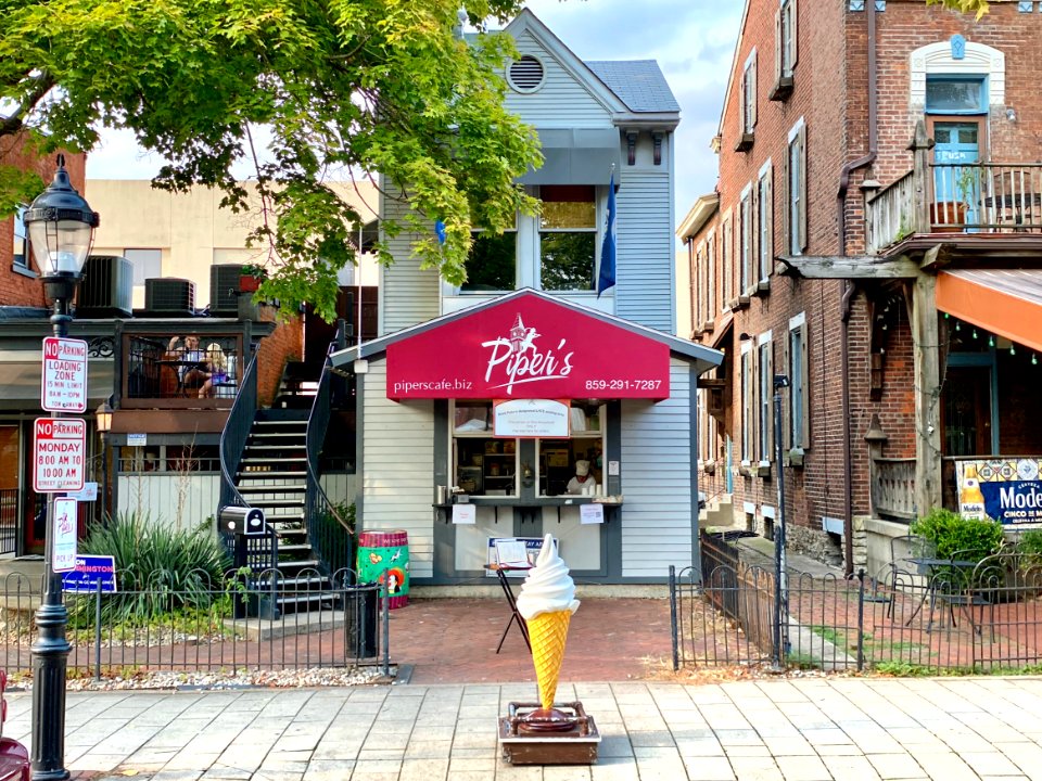 Piper’s Cafe, 6th Street, Mainstrasse Village, Covington, … 