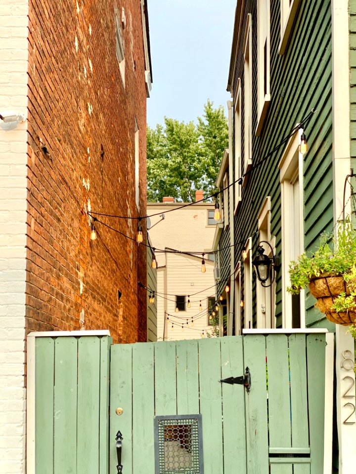 Perry Street, Mainstrasse Village, Covington, KY 