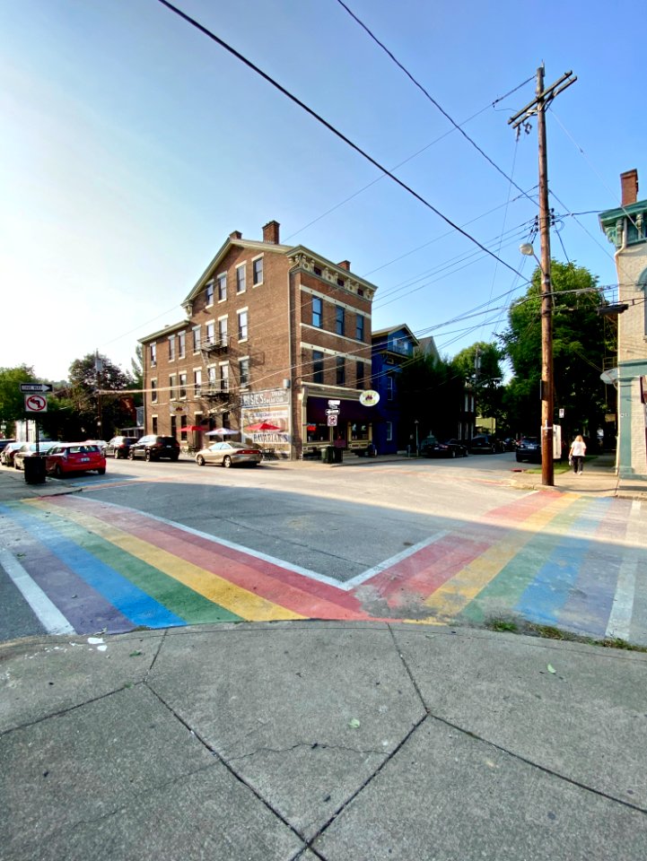 Rainbow Crosswalk, 7th Street and Bakewell Street, Mainstr… 