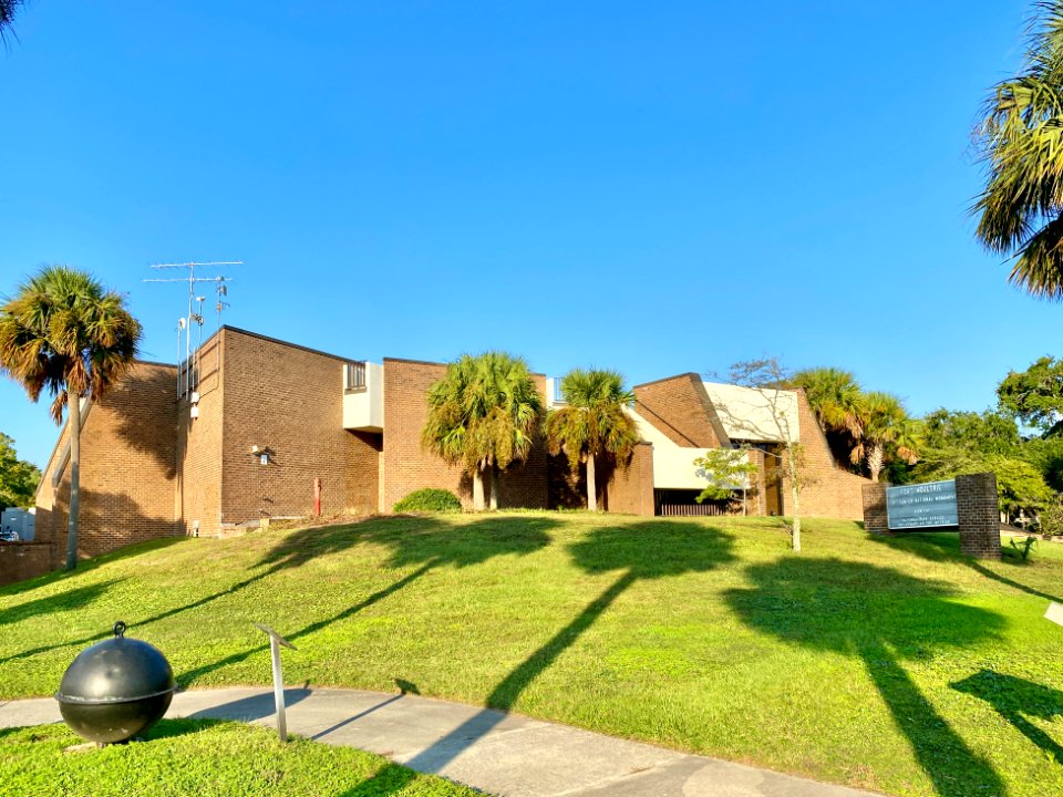 Fort Moultrie Visitor Center, Middle Street, Sullivan’s Is… 