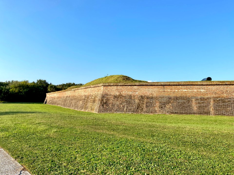 Fort Moultrie, Middle Street, Sullivan’s Island, SC 