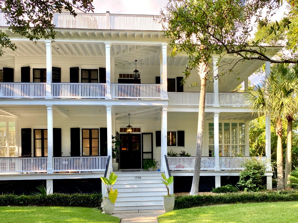 Fort Moultrie Senior Officer’s Quarters, Ion Avenue, Sulli… 