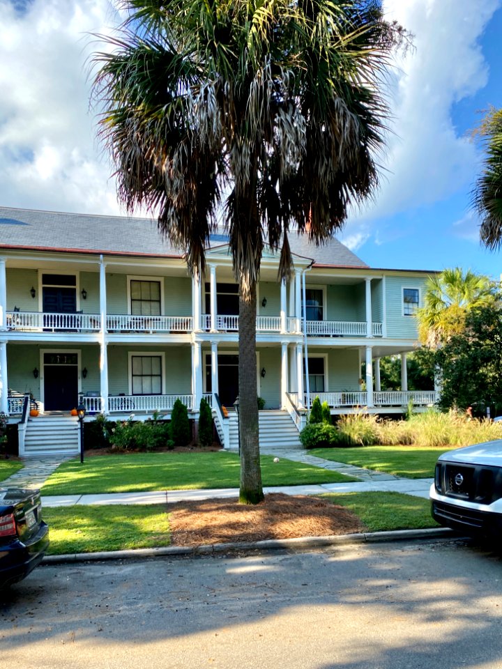 Fort Moultrie Bachelor Officer’s Quarters, Ion Avenue, Sul… 