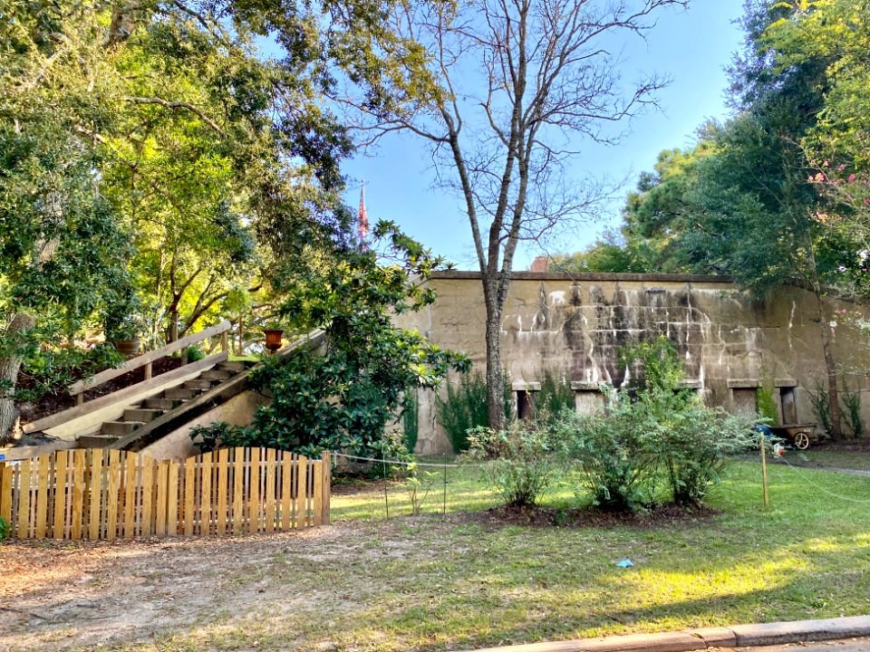 Fort Moultrie Position Firing Station, Ion Avenue, Sulliva… 