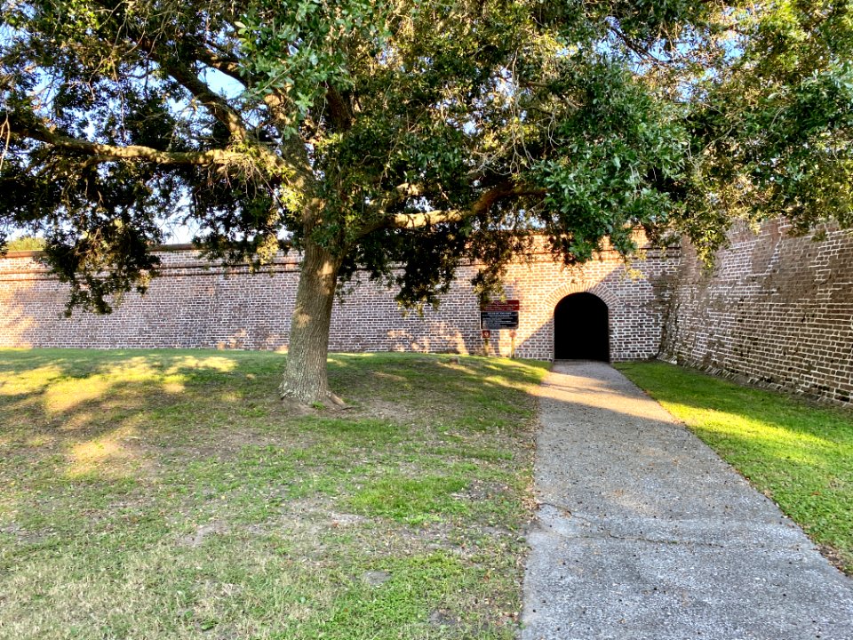 Fort Moultrie, Middle Street, Sullivan’s Island, SC 