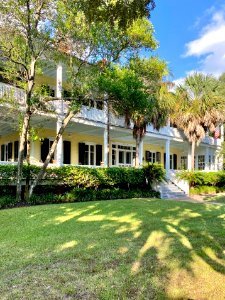 Fort Moultrie Base Commander’s Quarters, Ion Avenue, Sulli… 
