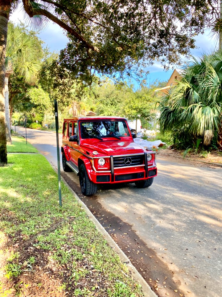 Mercedes-Benz G-Class, Ion Avenue, Sullivan’s Island, SC 
