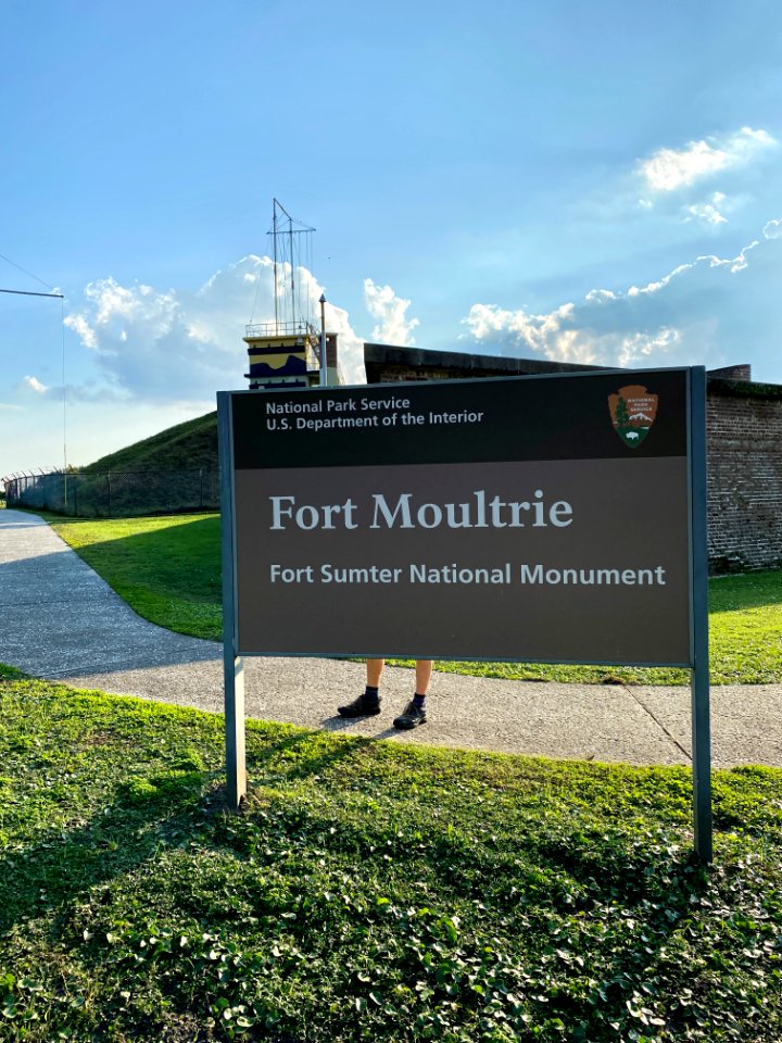 Sign, Fort Moultrie, Middle Street, Sullivan’s Island, SC 