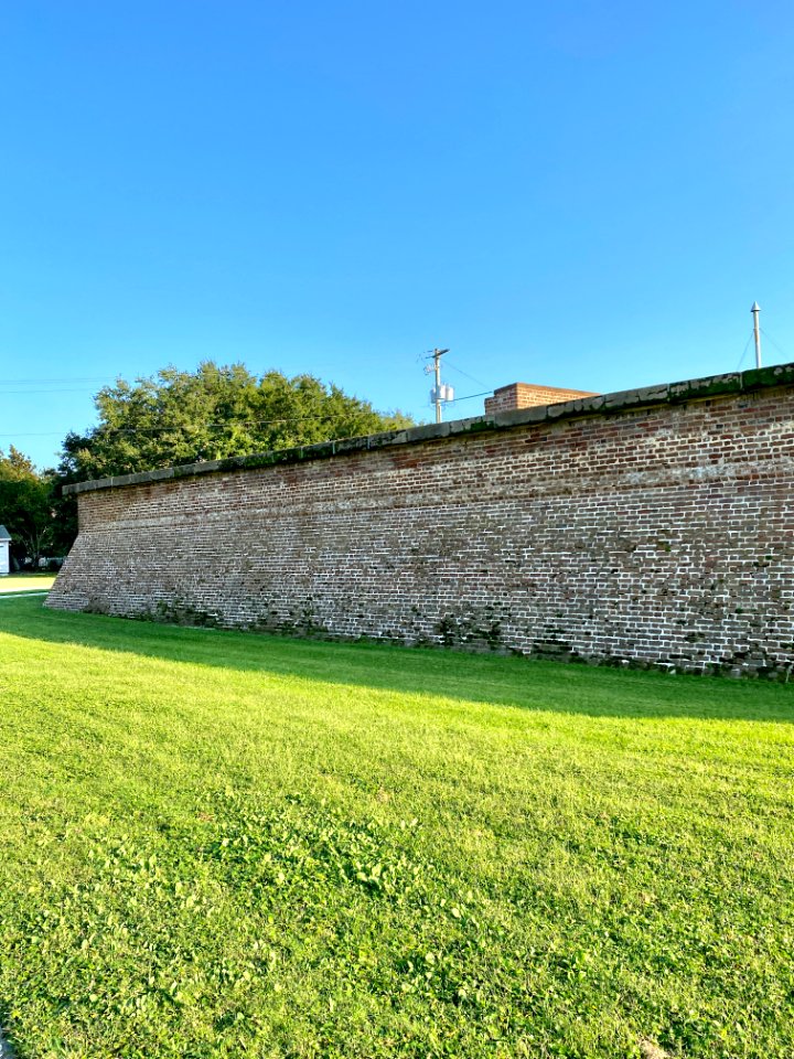 Fort Moultrie, Middle Street, Sullivan’s Island, SC 