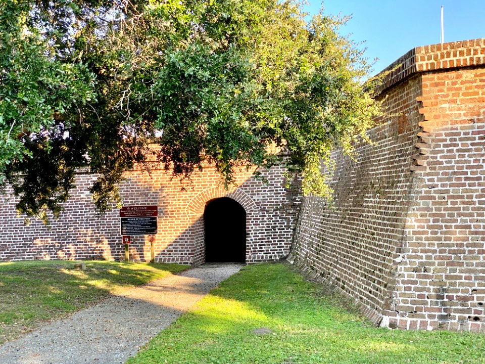 Fort Moultrie, Middle Street, Sullivan’s Island, SC 