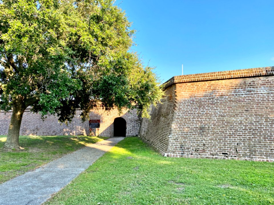 Fort Moultrie, Middle Street, Sullivan’s Island, SC 