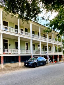 Fort Moultrie Bachelor Officer’s Quarters, Ion Avenue, Sul… 