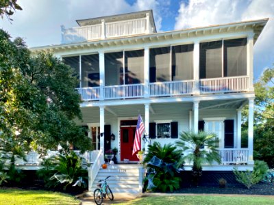 Fort Moultrie Senior Officer’s Quarters, Ion Avenue, Sulli… 