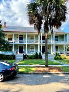 Fort Moultrie Bachelor Officer’s Quarters, Ion Avenue, Sul… 