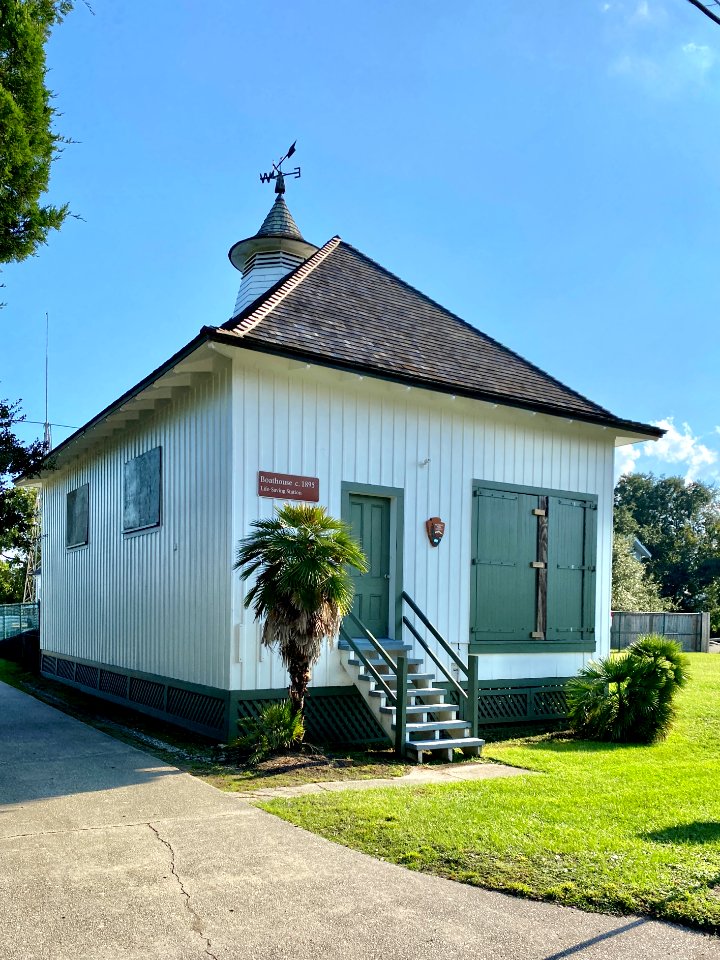Boathouse, U.S. Coast Guard Station, U.S. Coast Guard Hist… 
