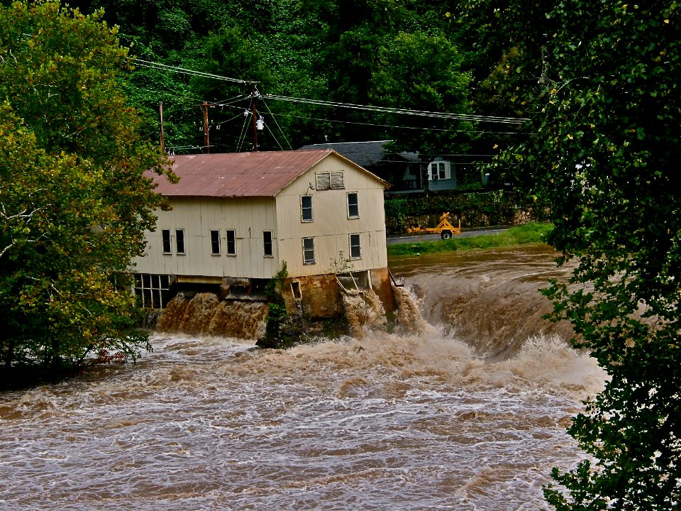 2004 Flood at the Dillsboro Powerhouse, Dillsboro, NC 