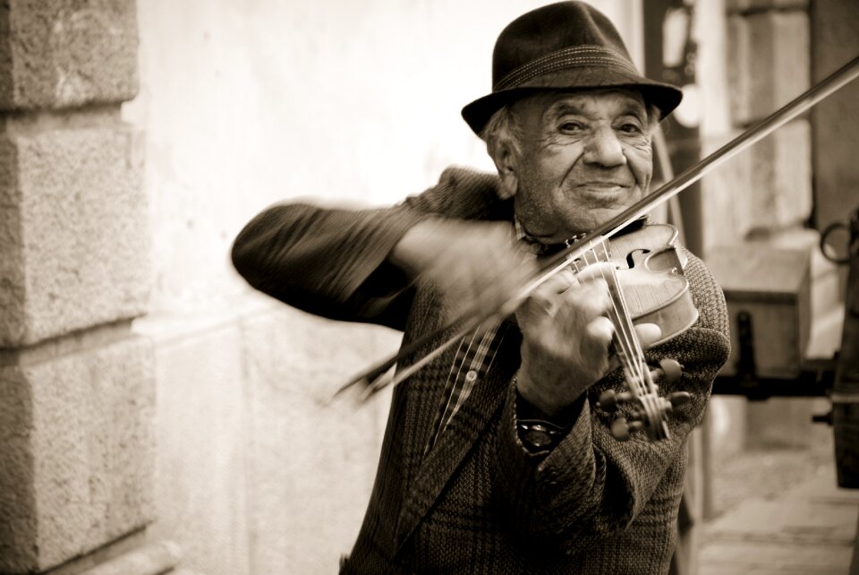 Man violin street musicians
