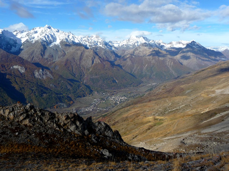 Vue vers la vallée de la Guisane, Montagne des Agneaux, Pi… 