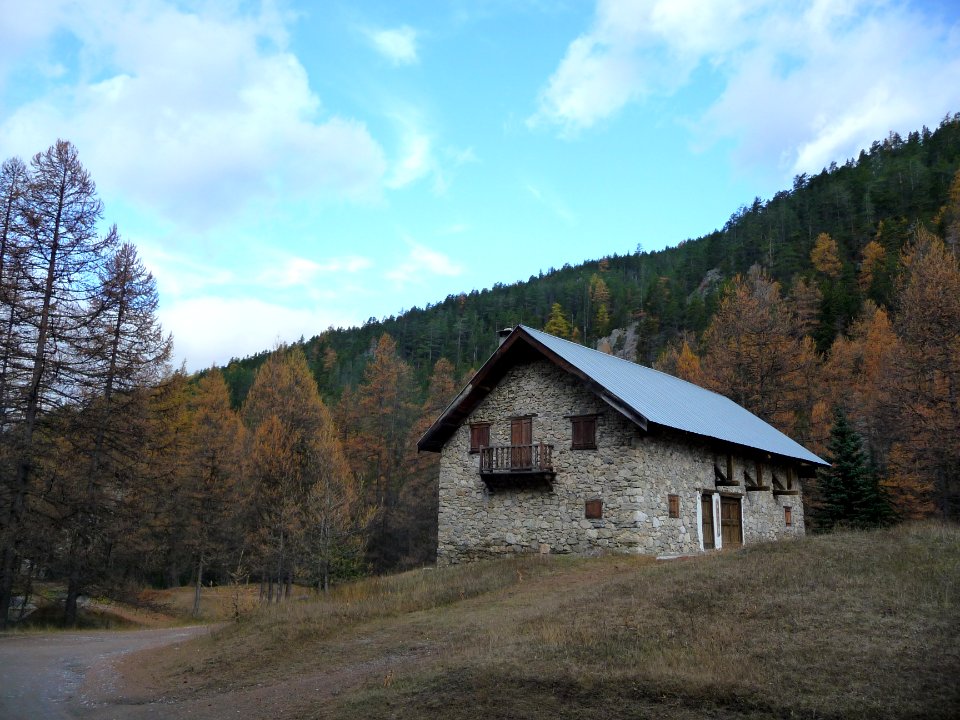 Hameau du Lauzet, Plan de la Loubière, Hautes-Alpes 