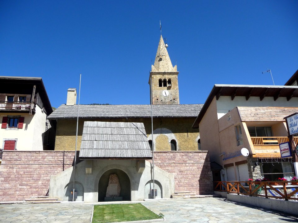 Eglise Saint-Maurice, à Montgenèvre 