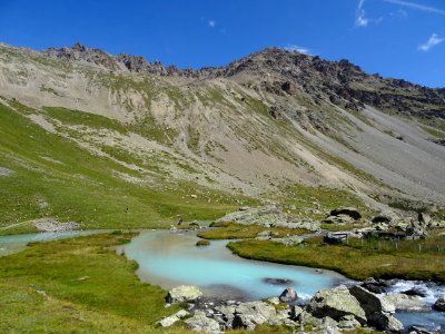 Lac du Réou d'Arsine, Hautes-Alpes photo