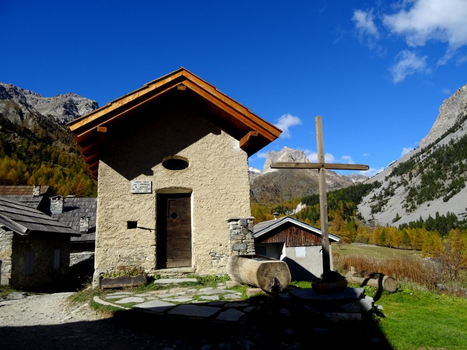 Chapelle dans la Vallée Etroite 