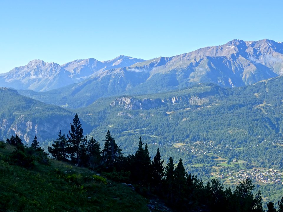 Col de la Pousterle et plateau d'Oréac 