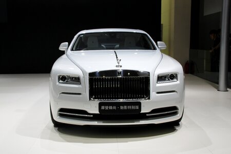 Rolls-royce luxury car auto show