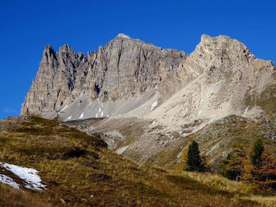 Le Grand Séru, Le Petit Séru 