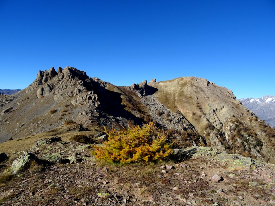 La Tête du Puy, à droite 