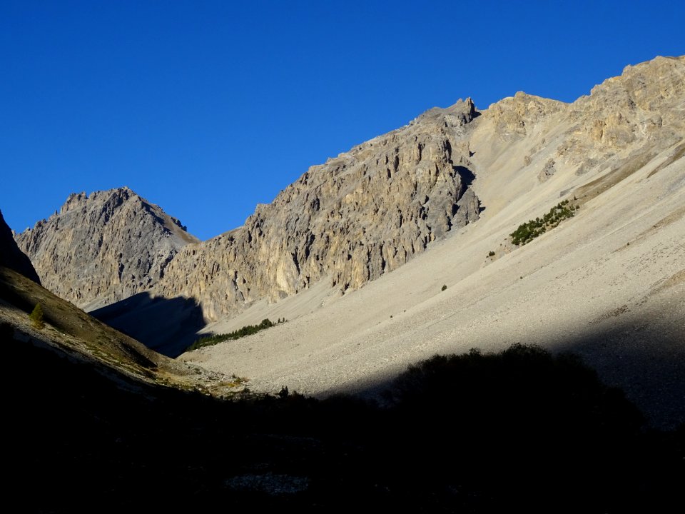Le Sommet Rond, le Col de l'Etroit du Vallon, la Crête de … 