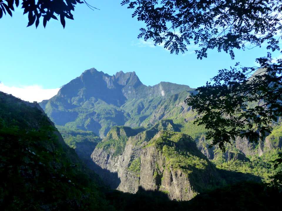 Le Morne de Fourche, splendide dans la lumière du matin 