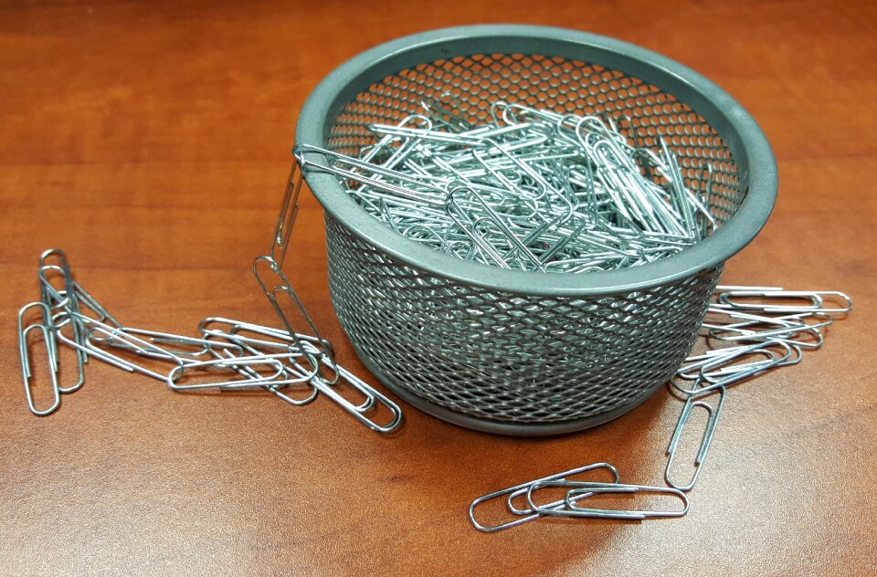 Chain stationery desk