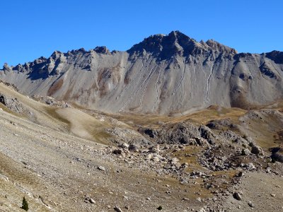 Pic du Haut Mouriare, traces d'érosion 