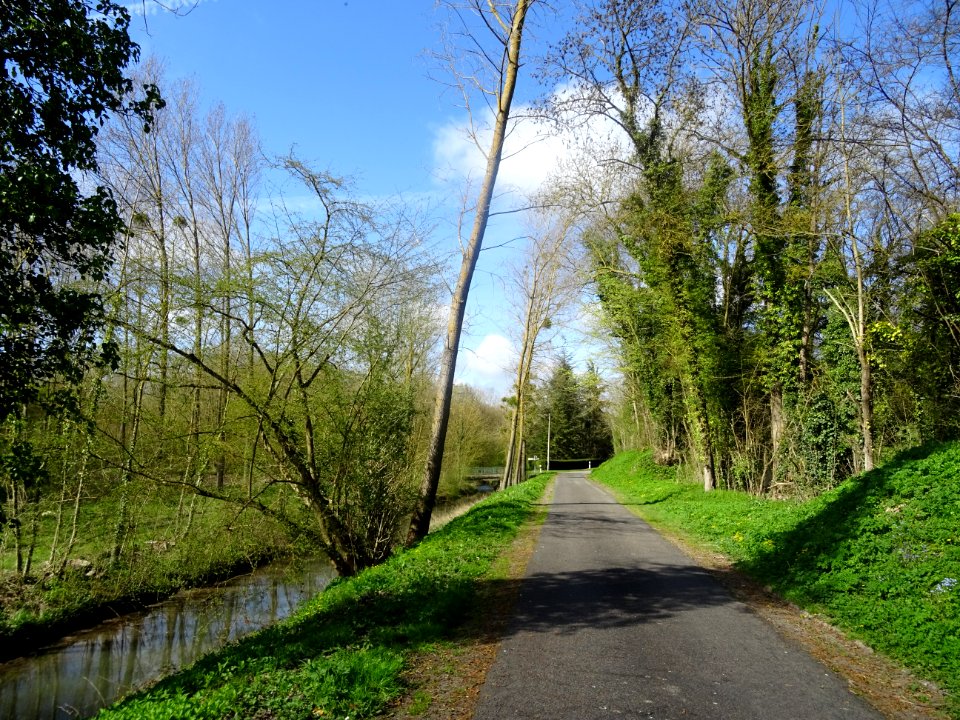 Canal près d'Yermenonville, Eure-et-Loir 