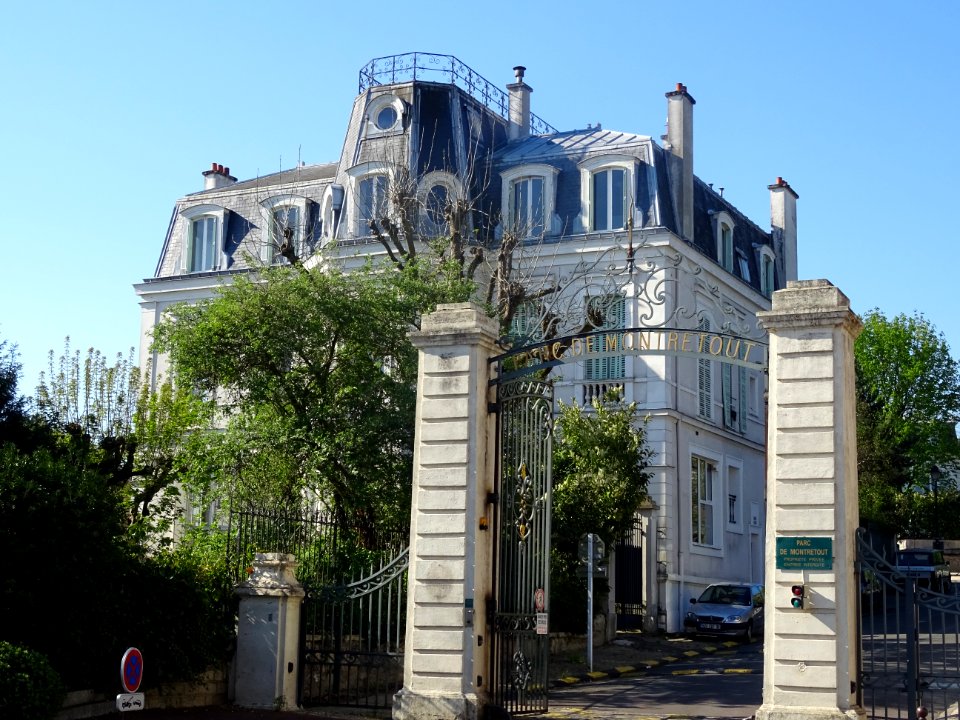 Entrée du parc de Montretout, Saint-Cloud, Hauts-de-Seine 