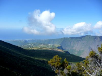 Vue vers Grand Coude et l'Océan Indien 